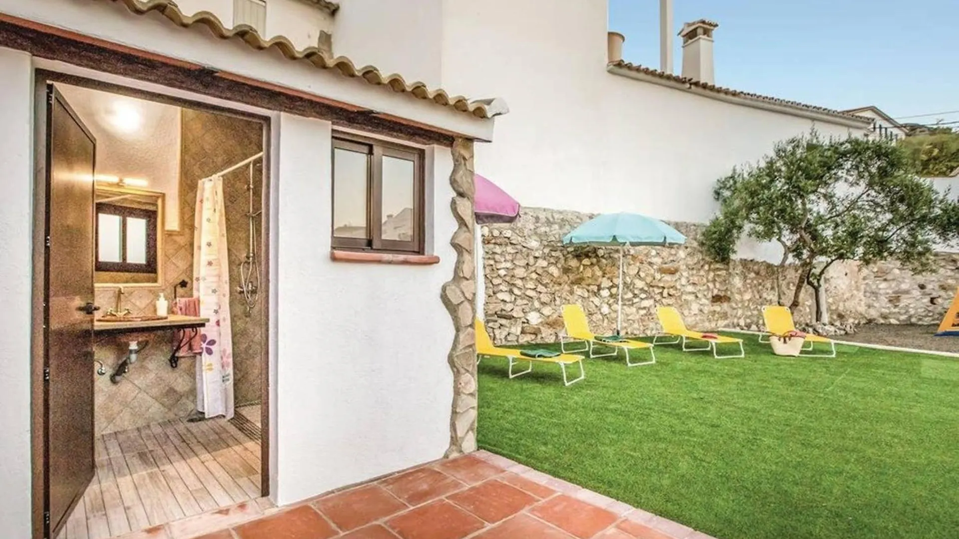 Charming Villa In Mondron With Private Pool